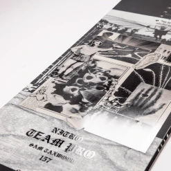 NITRO SNBD/ L1 OUTERWEAR Nitro Team Pro Taxwood Snowboard 2023 7 NITRO SNBD/ L1 OUTERWEAR Nitro Team Pro Taxwood Snowboard 2023 -Wells Outlet 830819 001 Team Pro Sam Taxwood Detail 2 2000x1334 26b632c9 7f23 4293 90b4 8506928ba438