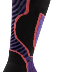 Darn Tough Vermont Darn Tough Women's Outer Limits Over-The-Calf Lightweight Sock In Black